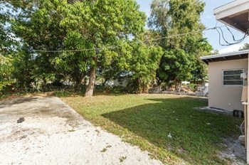 1613 Nw 15Th Ave 3 Beds House for Rent - Photo Gallery 30