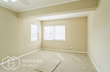 700 W 1St St 3 Beds House for Rent - Photo Gallery 30