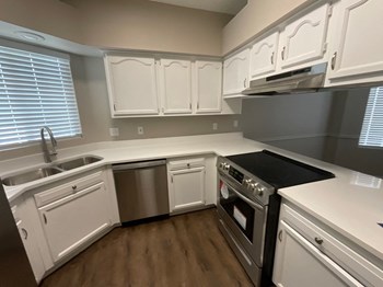 3134 E McKellips Rd Unit 109 3 Beds House for Rent - Photo Gallery 6