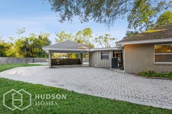 Hudson Homes Management Single Family Home For Rent Pet Friendly  - 18502 Walker Rd, Lutz, FL, 33549 - Photo Gallery 30