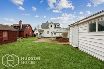 70 Highland Ave 3 Beds House for Rent - Photo Gallery 31