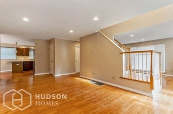 58 Alberts Hill Rd 3 Beds House for Rent - Photo Gallery 4