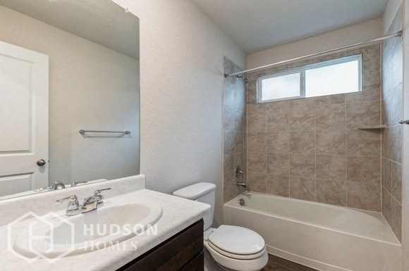 Hudson Homes Management Single Family Homes - 8506 Brisk Water, San Antonio, TX, 78244