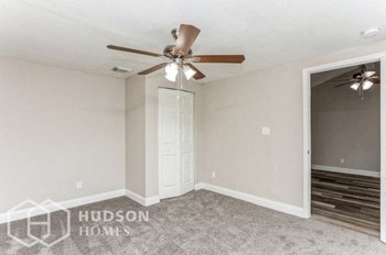 Hudson Homes Management Single Family Home For Rent Pet Friendly  - 8908 High Ridge Ct, Tampa, FL 33634 - Photo Gallery 47