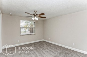 Hudson Homes Management Single Family Home For Rent Pet Friendly  - 8908 High Ridge Ct, Tampa, FL 33634 - Photo Gallery 49