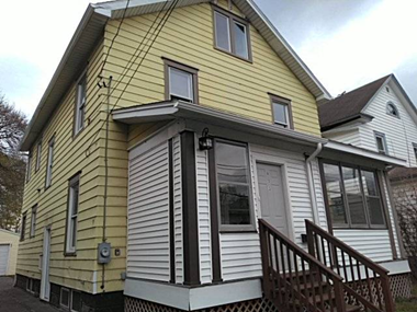 613 SEELEY RD 3 Beds House for Rent Photo Gallery 1