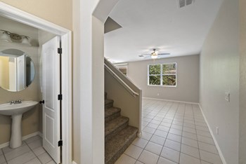Hudson Homes Management Single Family Pet Friendly - Photo Gallery 4