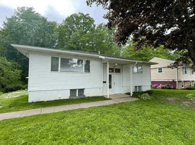 Hudson Homes Management Single Family Homes - 941 North Ave, Painesville, OH, 44077