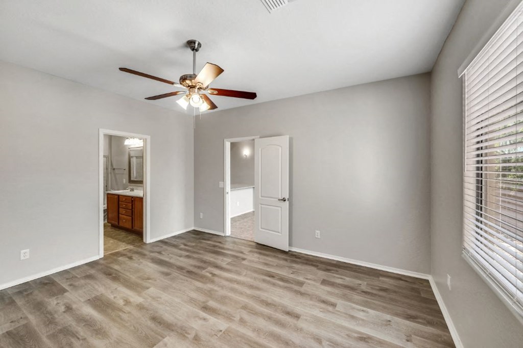 Hudson Homes Management Single Family Homes - 4544 W Valencia Dr, Laveen, AZ, 85339