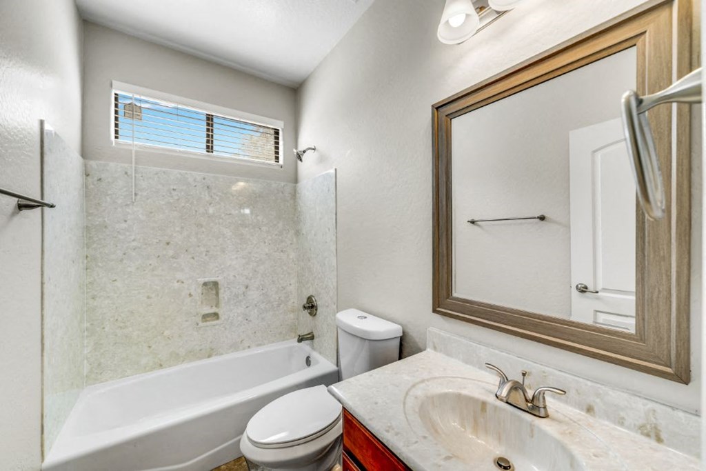 Hudson Homes Management Single Family Homes - 4544 W Valencia Dr, Laveen, AZ, 85339