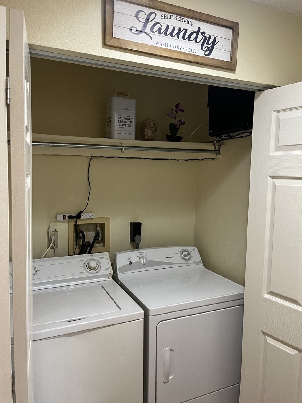 Belmont Ridge Apartments