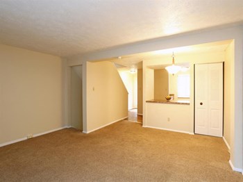 Townhome Living/Dining - Photo Gallery 3