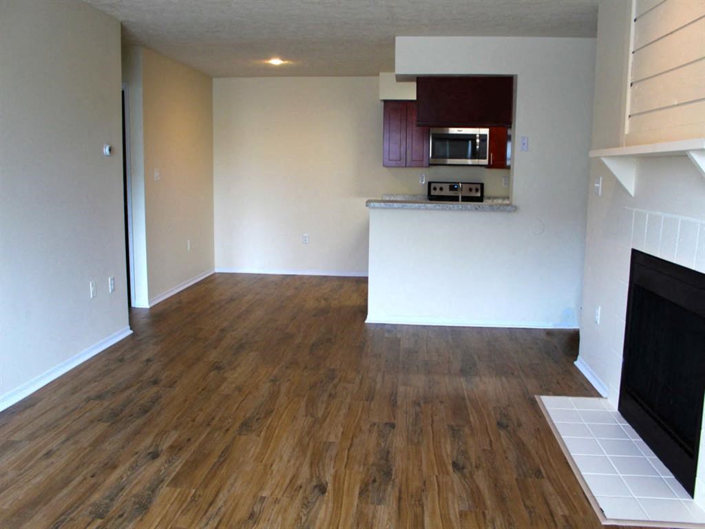 Living/Dining  at Chestnut Ridge Apartments, Pittsburgh, PA