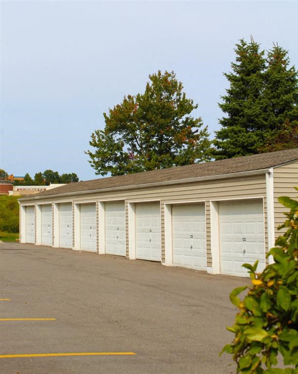 Garage  at Chestnut Ridge Apartments, Pittsburgh, PA, 15205
