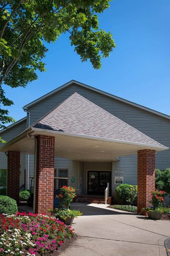 Belmont Ridge Apartments, 1100 Belmont Blvd, Monroeville, PA - RentCafe