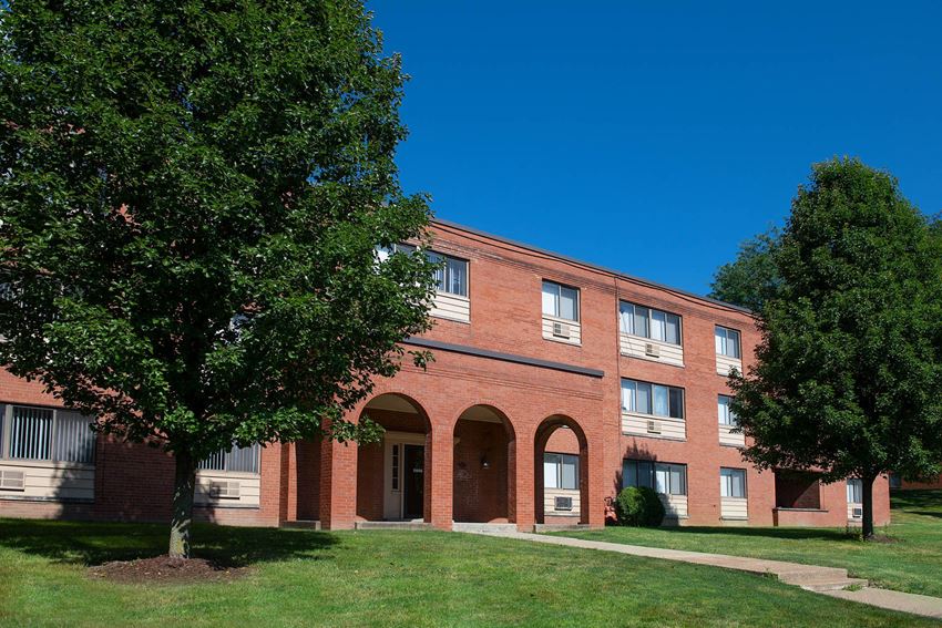 Birnam Wood Apartments, 900 MacBeth Drive, Monroeville, PA RentCafe