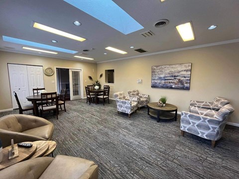 Social Lounge at Deauville Park Apartments, Monroeville, PA, 15146