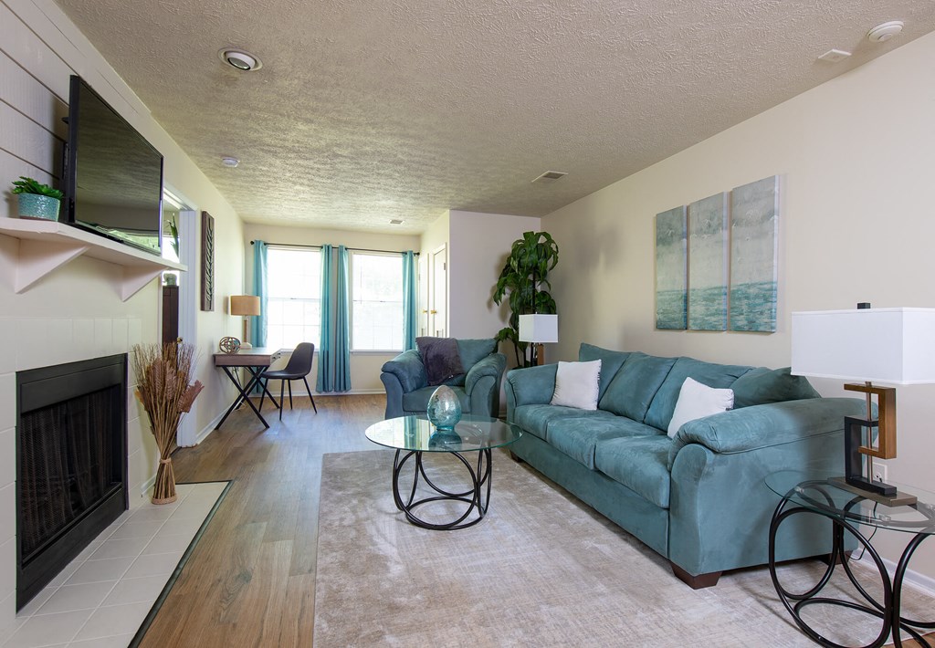 Living Room  at Chestnut Ridge Apartments, Pittsburgh, PA, 15205
