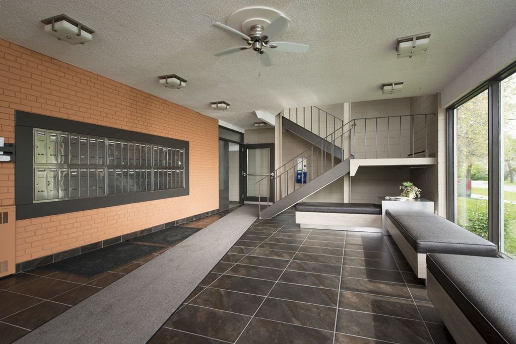 Lobby & Mailboxes 1030 Brazier Street