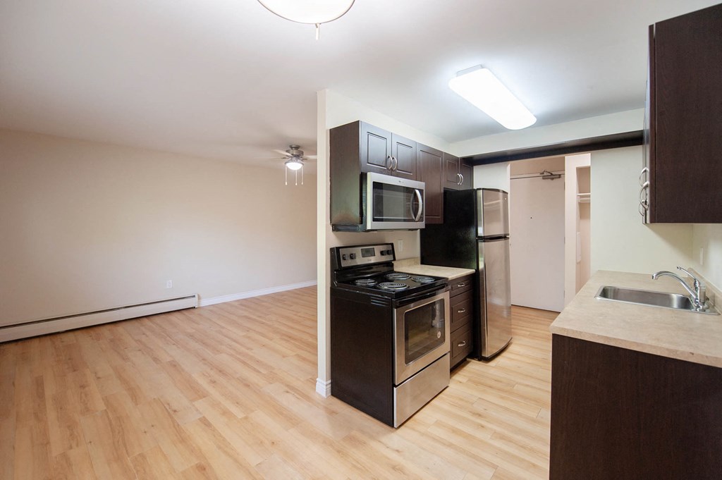 1080 Moncton Apartment