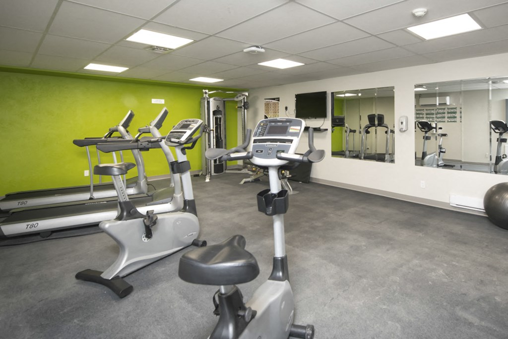 Fitness Facility at 1310 Archibald Apartments, Winnipeg, MB R2J 0Z4