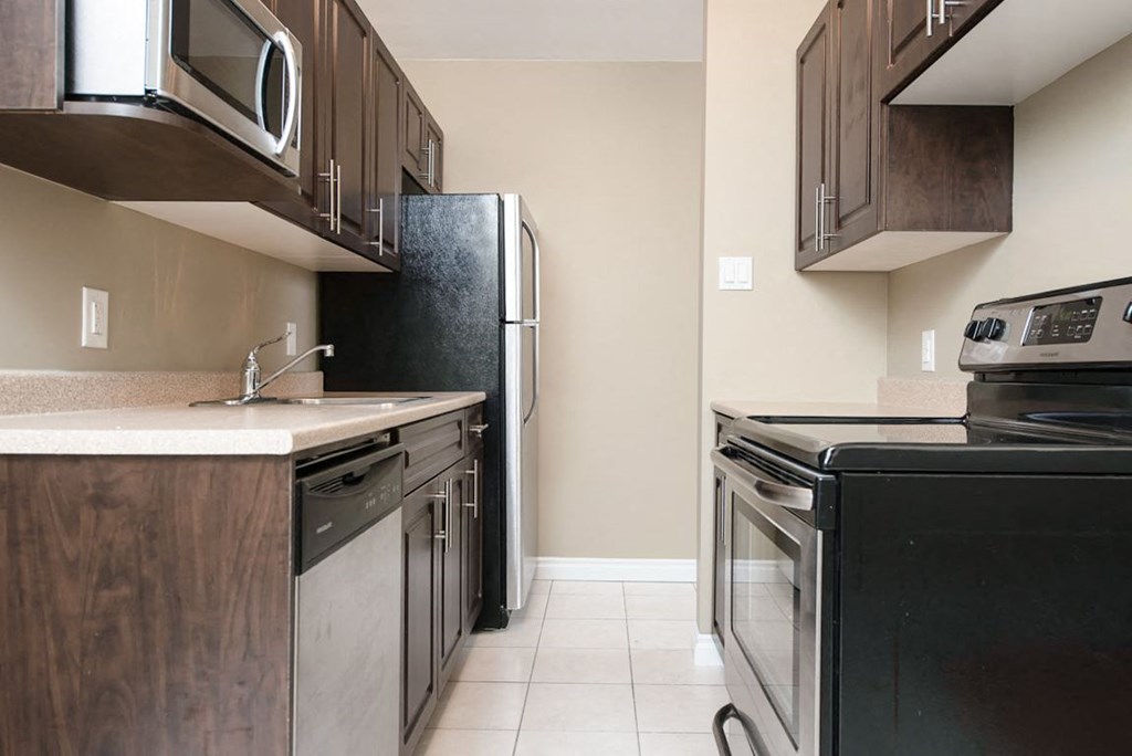 Kitchen at 16 Edmonton Apartment Suites for Students in Winnipeg