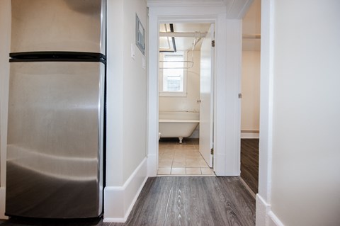 Hallway at 980 Wolseley Apartment Suites for rent in the Wolseley area