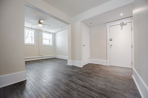 Living area at 980 Wolseley Apartment Suites