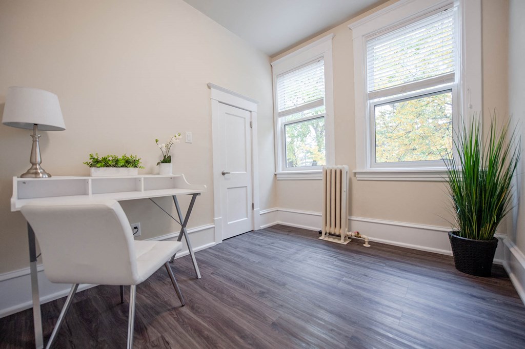 377 Brandon Apartment