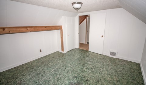 House Rental Property 705 St. Anne's Road