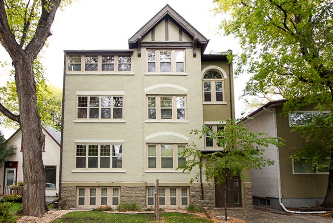 537 Warsaw Apartment Suites for rent in Winnipeg