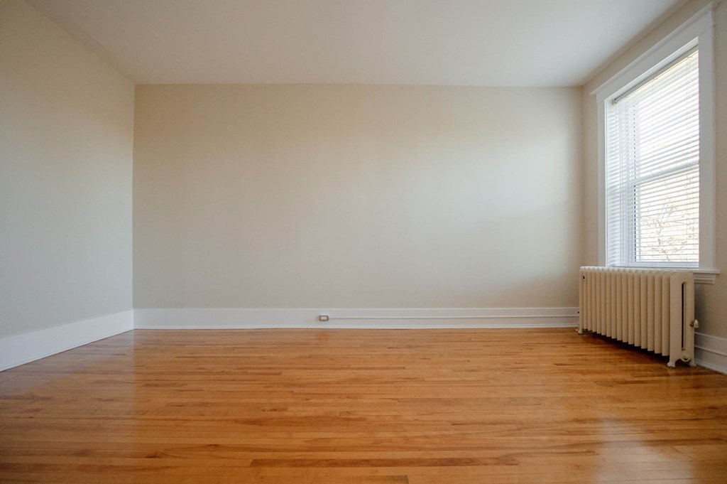 Living room at 626 Jessie Spacious Apartment Units for rent