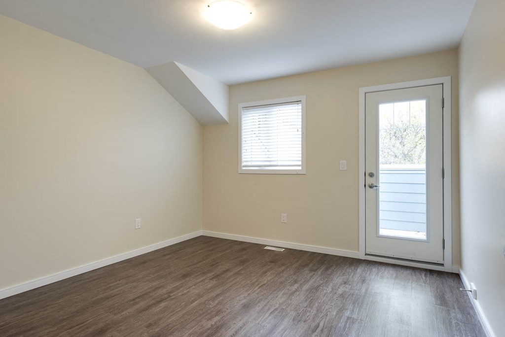 630 Jessie Duplex House Rental