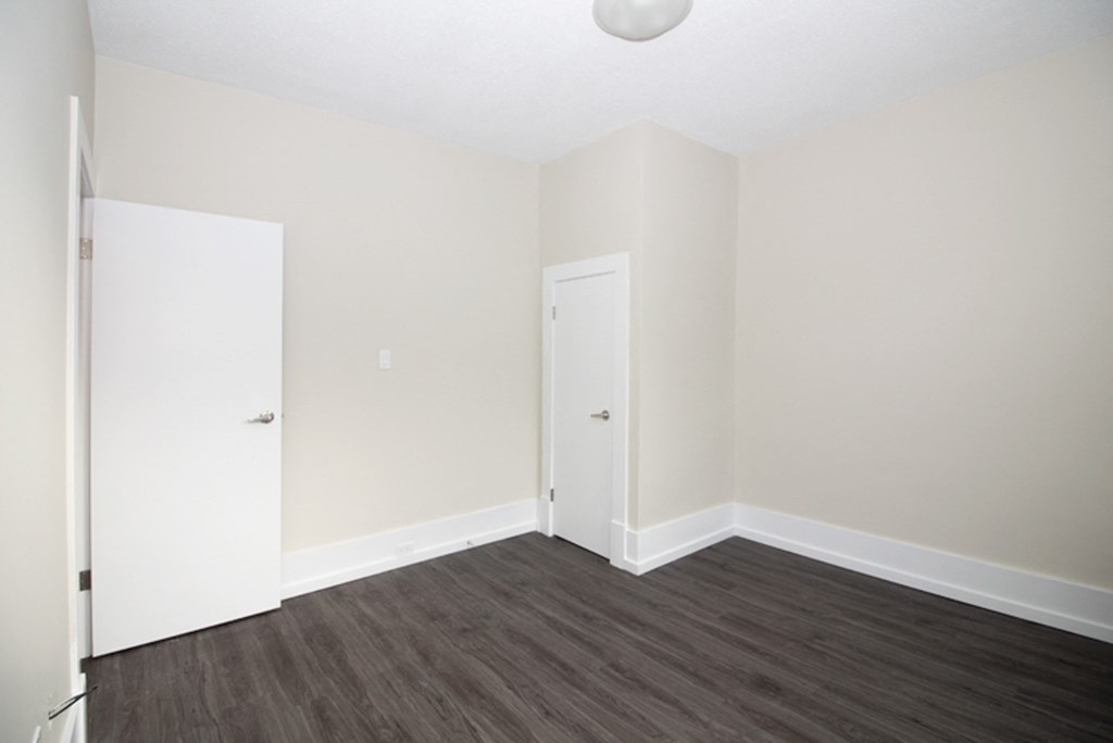 875 Westminster Apartment