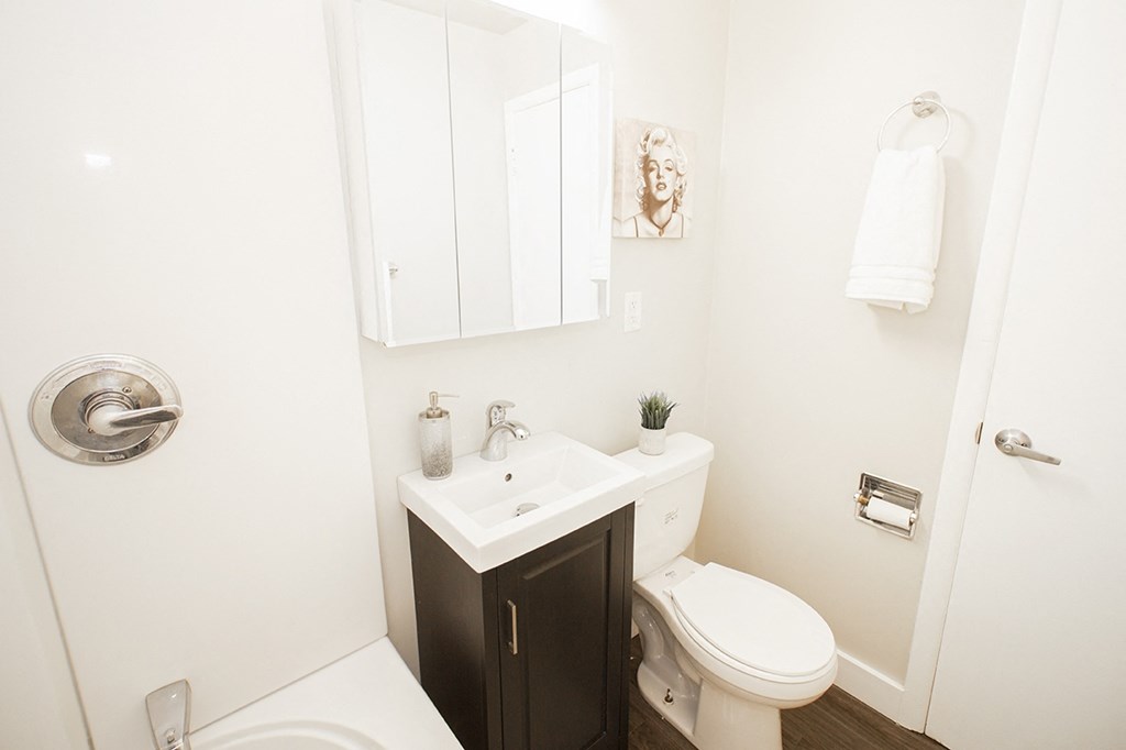 Renovated Bathroom at 2075 Portage Avenue, Winnipeg, MB.
