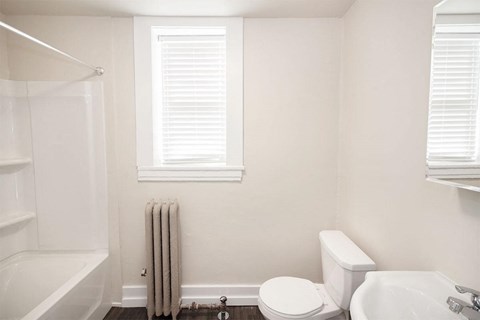 117 Bryce Street Apartment