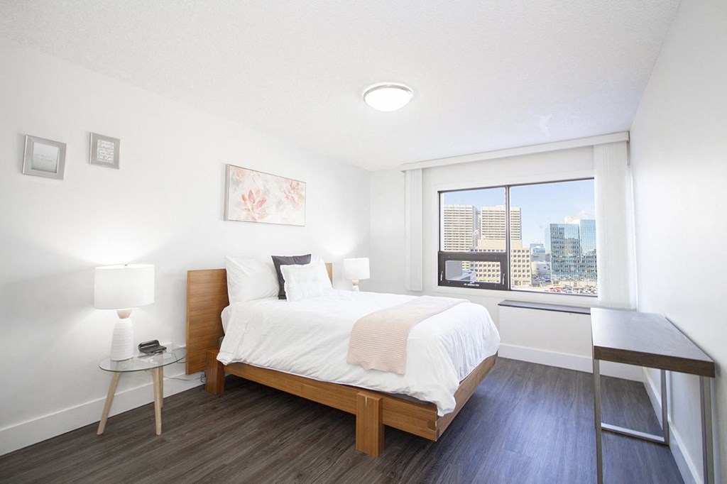 One-Bedroom Suite at 190 Smith Apartment Suites