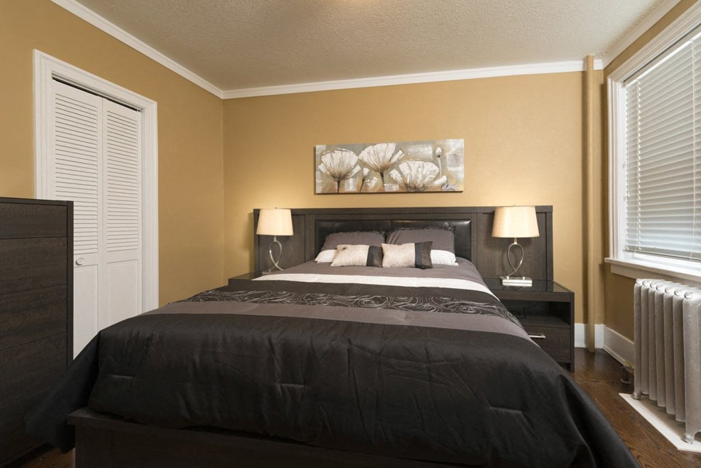 Bedroom at 195 Cathedral Avenue