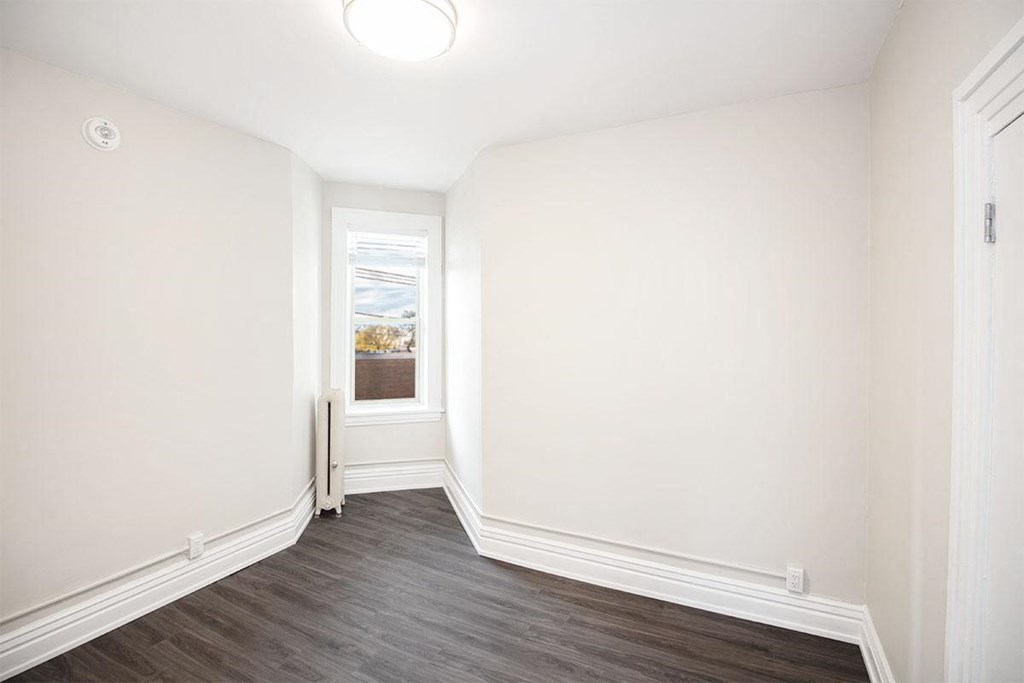 117 Bryce Street Apartment