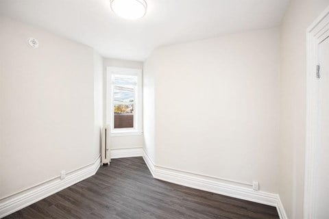 117 Bryce Street Apartment