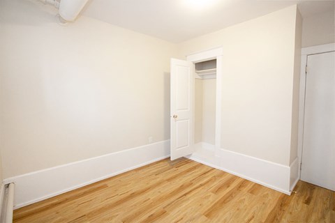 Bedroom at 980 Wolseley Apartment Suites