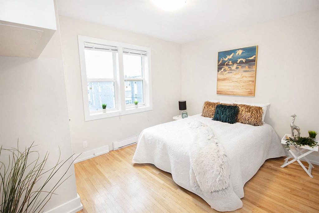 Beautiful Bedroom at St Boniface Complex