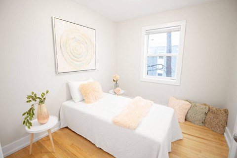 Beautiful Bedroom at St Boniface Complex