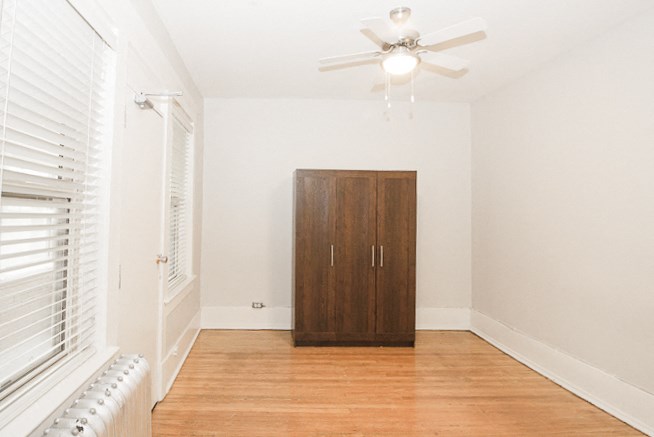 Bedroom at 573 Warsaw Apartments for rent in Wpg