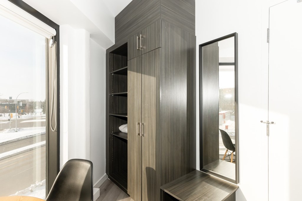 30 University Crescent