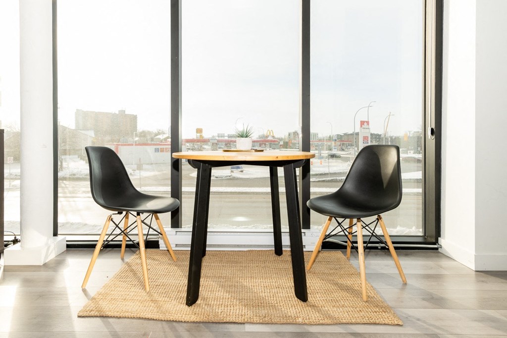 30 University Crescent