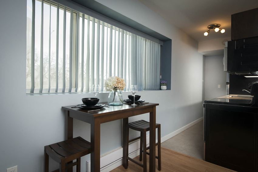 340 Assiniboine Apartment, 340 Assiniboine Avenue, Winnipeg, MB RENTCafé