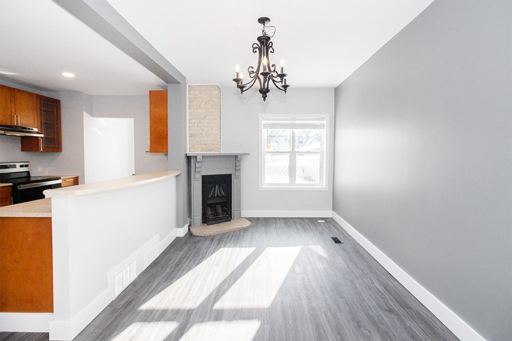 Renovated 3 Bedroom House 632 Jessie House Rental