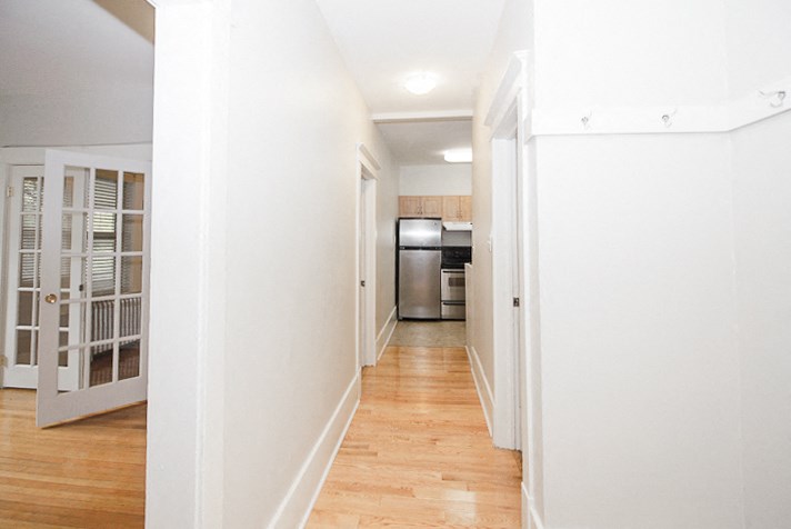 Hallway at 573 Warsaw Apartment Suites for rent in Winnipeg