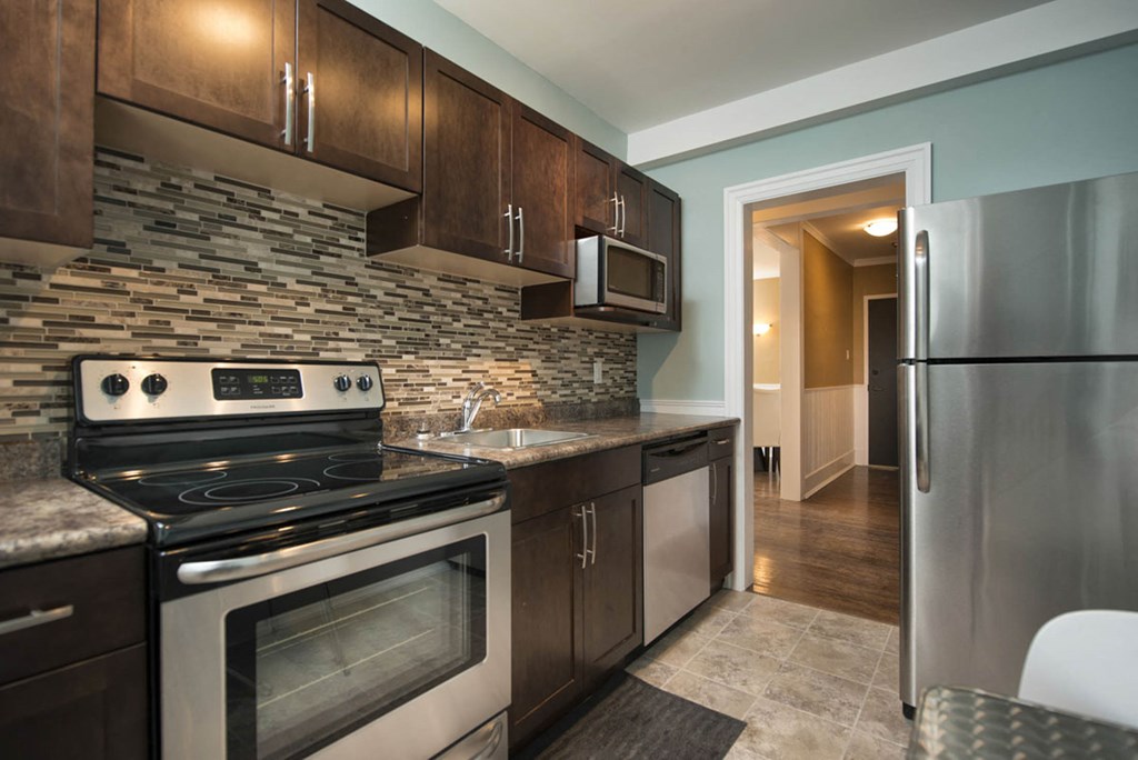 191 Cathedral Apartment